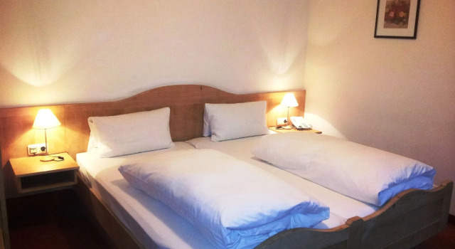 Altstadthotel Grauer Wolf, Buchen Sie Hotel Erlangen Mittelfranken