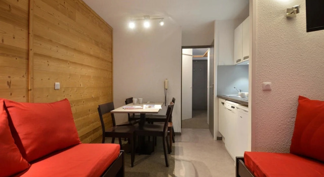 Belle Plagne Studio for 4 People of 23m², Located on the Slopes Th108, Забронировать Отель Бель-Плань Ла-Плань-Тарантез