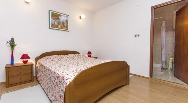 Apartment Sandra, Забронировать Апартаменты/квартира Водице Шибенско-Книнская жупания, рядом с Пристань для яхт ACI Водице