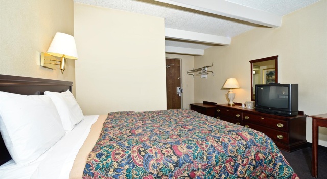 Двухместный номер Standard Americas Best Value Inn Phillipsburg