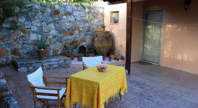Коттедж Anatolí Village House