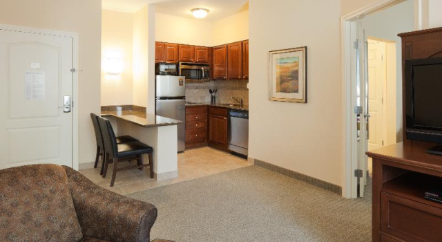 Номер Standard Staybridge Suites Lafayette by IHG