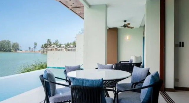 ANGSANA Oceanview Apartments N111 with a privat pool in Laguna area