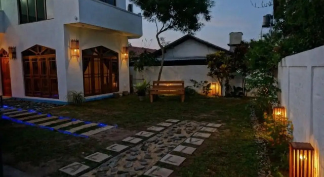 Hotel Nathariya Negombo, Забронировать Отель Отели Западной провинции 3 звезды, 3*
