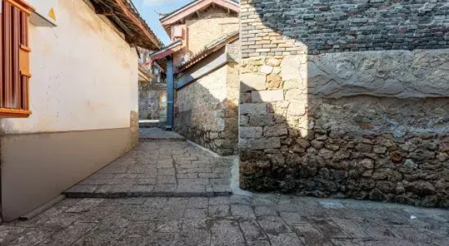 Yangqijing Boutique Inn, Забронировать Бутик-отель Лицзян Юньнань, рядом с Улица Сквер-стрит Древнего города Даянь
