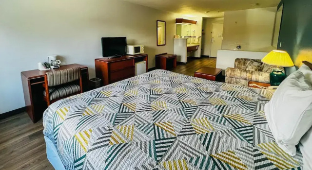 Номер Premium Studio 6 Suites Portland OR I-5 OHSU