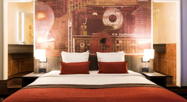 Люкс Leonardo Hotel Eindhoven City Center