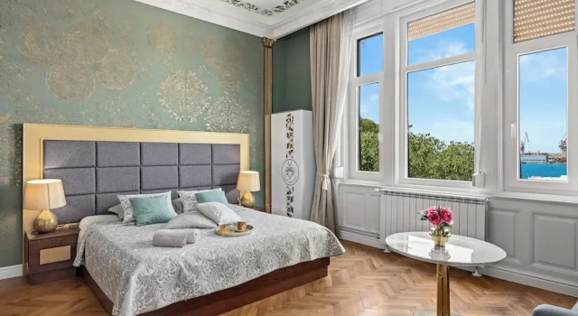 Номер Luxury Пентхаус с балконом и с видом на море Villa Muenz Luxurious Residence