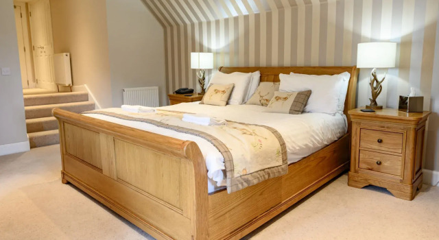 Полулюкс Glen Clova Hotel & Luxury Lodges