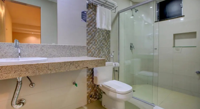 Четырёхместный номер Executive Novares Hotel