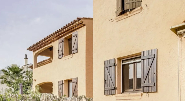 Clos Etienne, Rezervasyon Otel Mimosa Road otoparklı oteller, Otopark