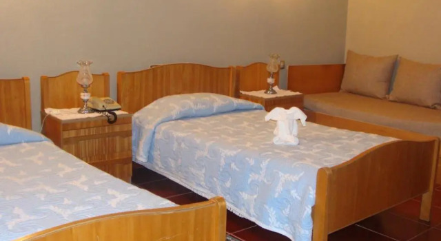 Трёхместный номер Standard с красивым видом из окна Hotel Santa Rita