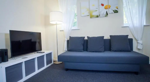 Central studio in quiet area