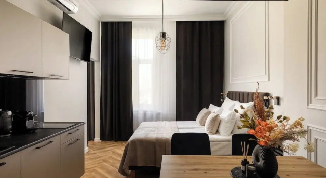 Апартаменты Deluxe c 1 комнатой OLD TOWN Charm & Chic by Downtown Apartments