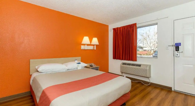 Двухместный номер Standard Motel 6 Hayward, CA- Silicon Valley Gateway