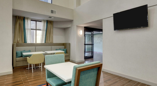 Hampton Inn & Suites St. Louis - Edwardsville, Buchen Sie Hotel Edwardsville Illinois
