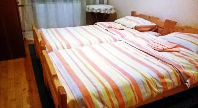 Guesthouse Andrea A, Забронировать Отель Отели Жабляк с завтраком, Завтраки