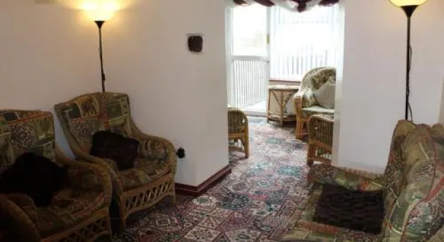Peakdale Lodge Bed and Breakfast Glossop, Забронировать Отель Отели Англии с завтраком, Завтраки