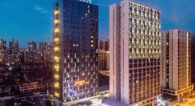 Lavande Hotels· Guiyang Exhibition Center Finance Town