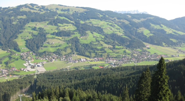 Haus Hirzinger, Prenota Hotel Brixen im Thale 
