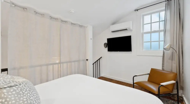 Люкс Perfect Location in Downtown Charleston