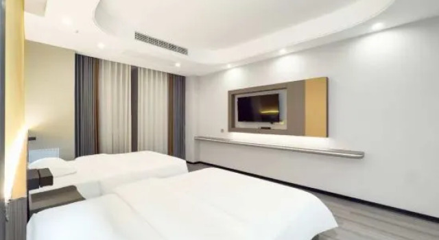 Люкс Lidon Hotel(Xichang  Railway Station )