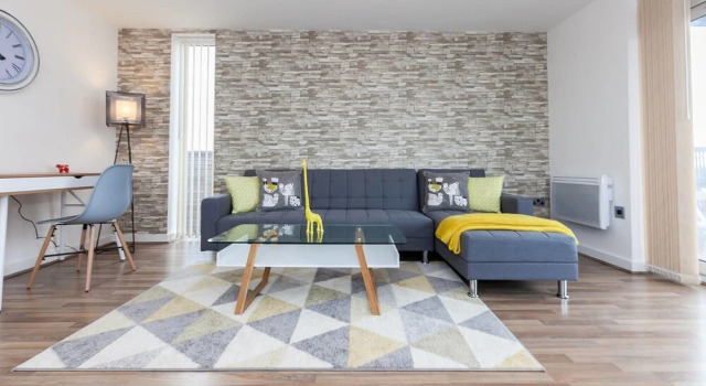 Amazing 2BR Manchester Apartment