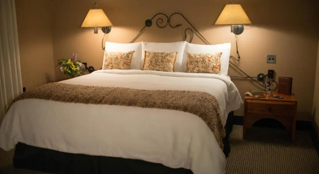 Двухместный номер Standard Sun Mountain Lodge