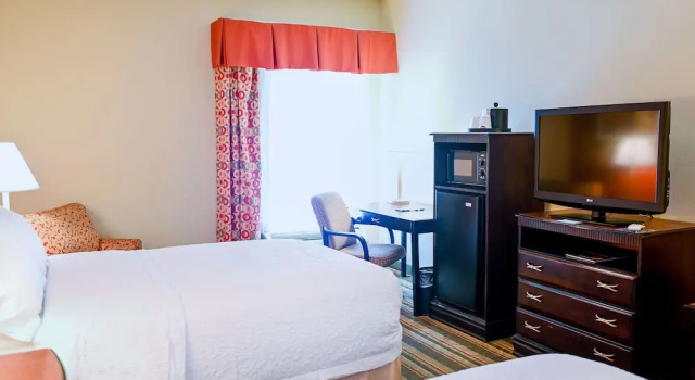 Четырёхместный номер Classic Hampton Inn Richmond-Mechanicsville