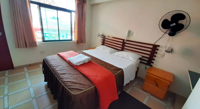 Hotel Los Arcos de Imperial, Rezerwuj Hotel Hotele w Lima z basenem, Basen