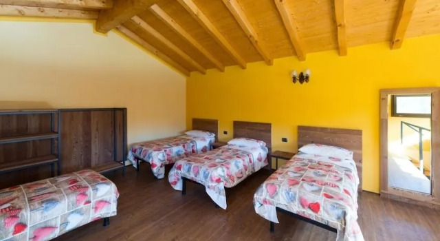 Tra Lago e Montagna Baita la Morena, Book Hotel Hotels in Como with Breakfast, Breakfasts