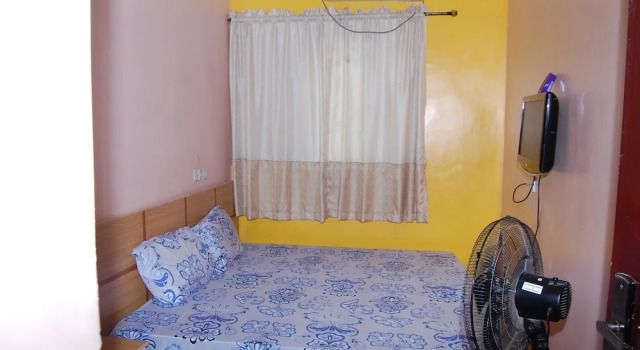Yseg Hotel Ibadan, Rezervovat Hotel Hotely v Ibadan se snídaní, Snídaně