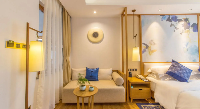 La Flavor Hotel Lijiang, Забронировать Отель Отели Лицзян 4 звезды, рядом с Loyalty Arch, 4*