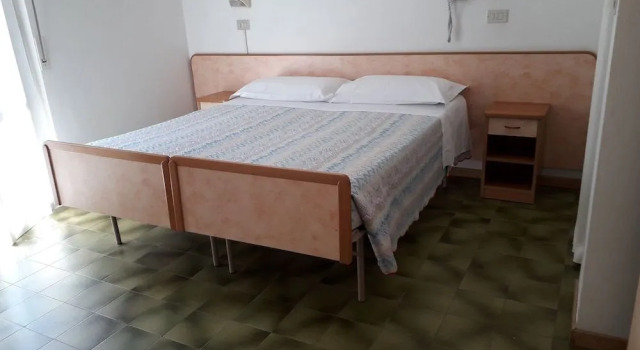 Hotel Lora