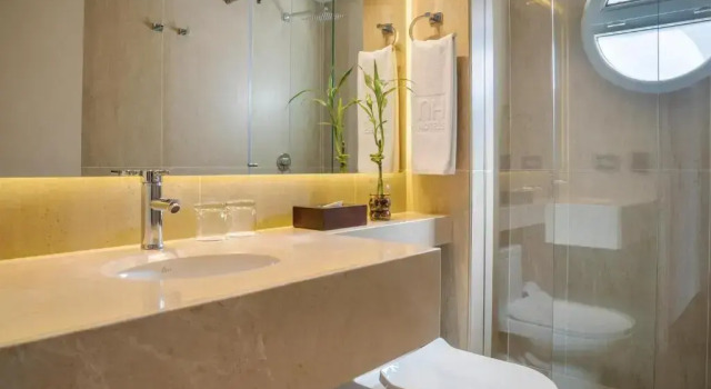 Suite junior NH Boulevard del Río Cali