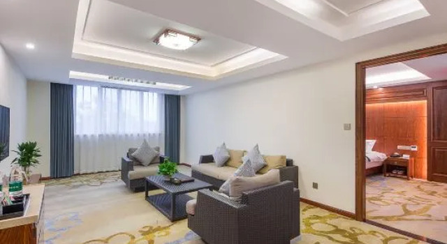 Люкс Ningbo Shuxiang Bieyuan Hotel (Yangsha Mountain Chunxiao Avenue)