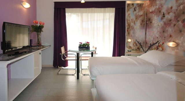 Business Hotel, Забронировать Отель Отели Монферрато с завтраком, Завтраки