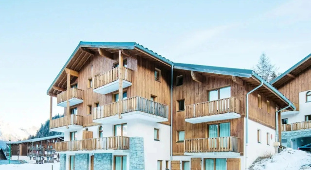 Alpine Apartment Near Slopes