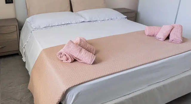 VivimiHome - Monti House, Забронировать Апартаменты/квартира Отели Монти с парковкой, Парковка