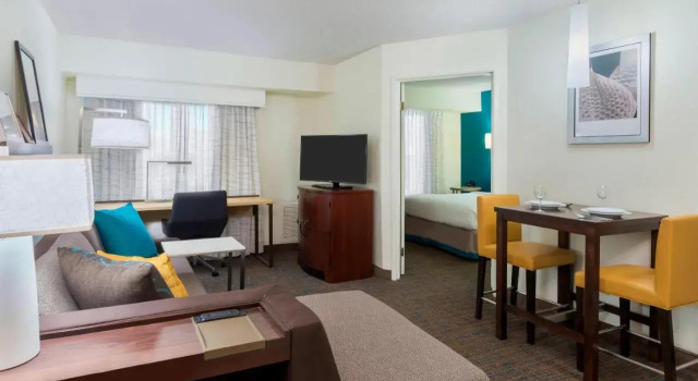 Residence Inn By Marriott Tallahassee North Capital Circle, Rezerwuj Hotel Hotele w Panhandle Florida ze śniadaniem, Śniadanie