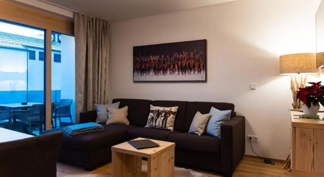 Апартаменты Дуплекс Lakeside Luxury Apartments