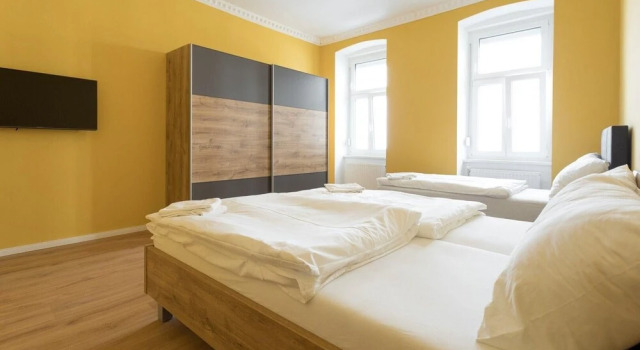 Sechs Personen Apartment, Rezerwuj Apartament Hotele w Wiedeń z parkingiem, Parking