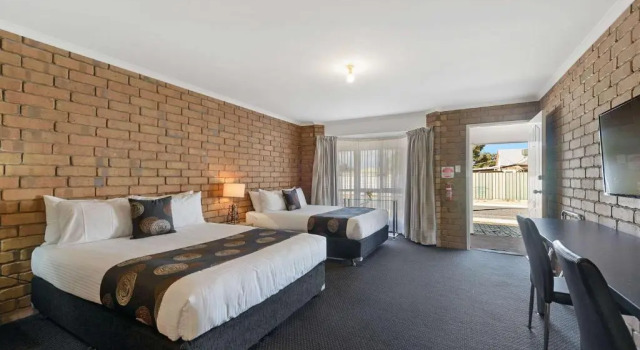Четырёхместный номер Deluxe Comfort Inn Flinders on Main