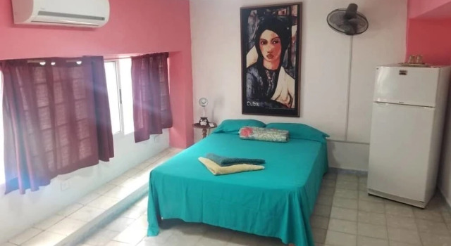 Casa Tu Casa en la Habana Irene y Efrain, Забронировать Отель Гавана Гавана, рядом с Revolution Museum