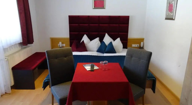 Двухместный номер Standard с балконом Hotel Restaurant Rosengarten