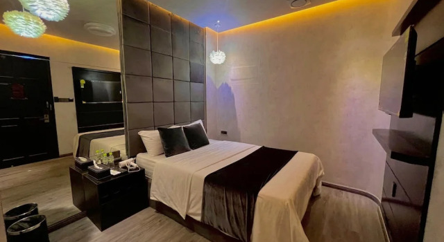 Студия Midas Hotel