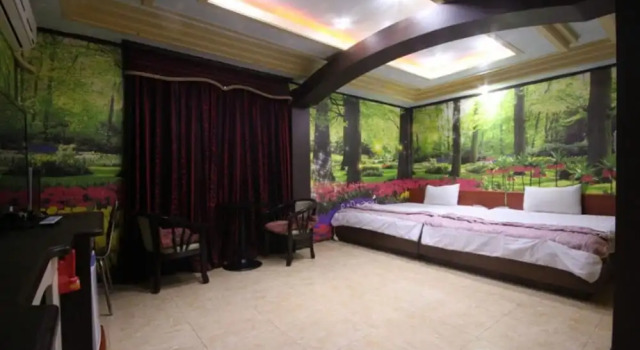 Номер Deluxe Paragon Motel