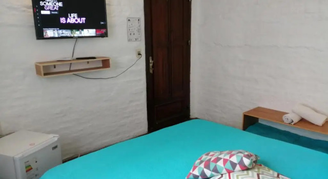 Standard room MedioMundo Hostel