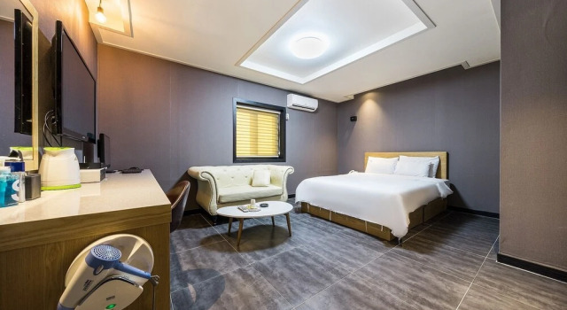 Suwon Hotel Flex, Забронировать Отель Сувон Кёнгидо, рядом с Hyowon Park