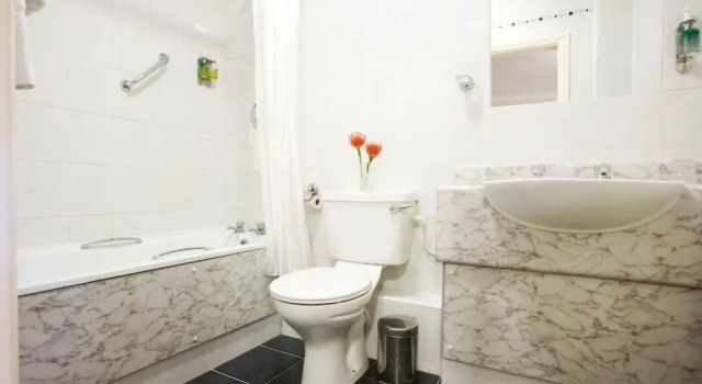 Четырёхместный номер Standard The Farmers Kitchen Hotel